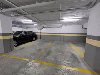 Parking coche  Carrer tomas forteza. En exclusiva buena oportunidad!!! plaza de garaje amplia en fone