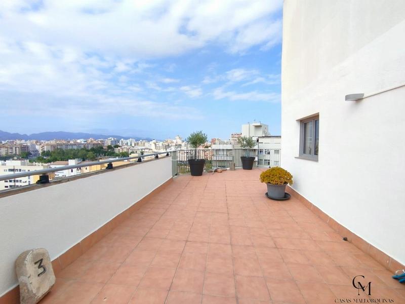 Foto f2413ed1-cb82-4913-a6e0-4166390ea929. Àtic amb calefacció aparcament a El Fortí Palma de Mallorca