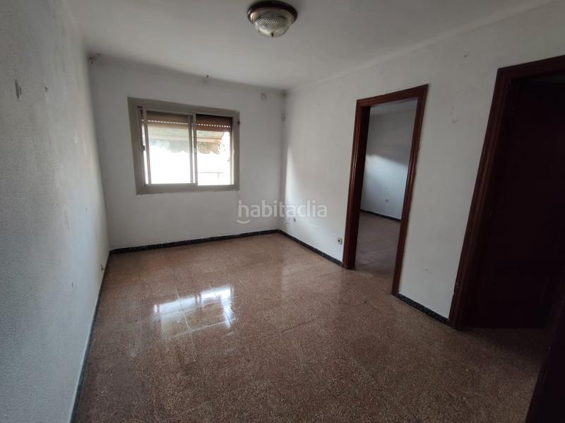 Foto d3f65b3e-dd25-4652-a722-d0a47b63185f. Etagenwohnung in Llefià Badalona