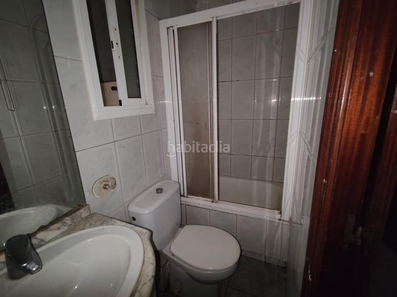 Foto dd86c309-1d8f-49bf-97ae-eede9a5333de. Etagenwohnung in Llefià Badalona