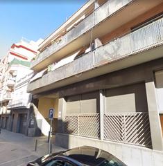 Parking voiture  Carrer de rafael de casanovas. Parking en badalona