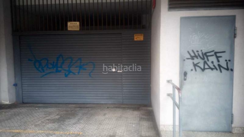 Foto 12c68877-2a5e-43bf-b023-8ad21cc3db7f. Posto auto in Puigfred Badalona