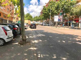 Rent Car parking  Carretera de santa coloma. Parking en badalona