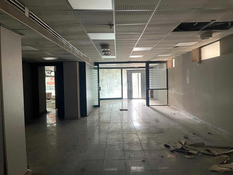 Foto 4ec8cc59-4f76-4258-9ebe-a9507f88db2f. Local commercial dans Lloreda Badalona