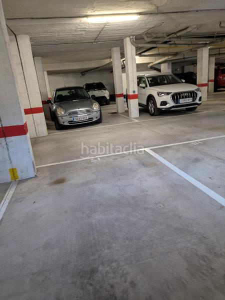 Foto 6dfbabae-bb3d-4603-897e-f93765928083. Autoparkplatz in Canyadó Badalona