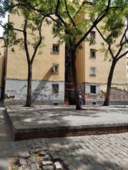 Pis  Calle de cáceres. Piso en badalona