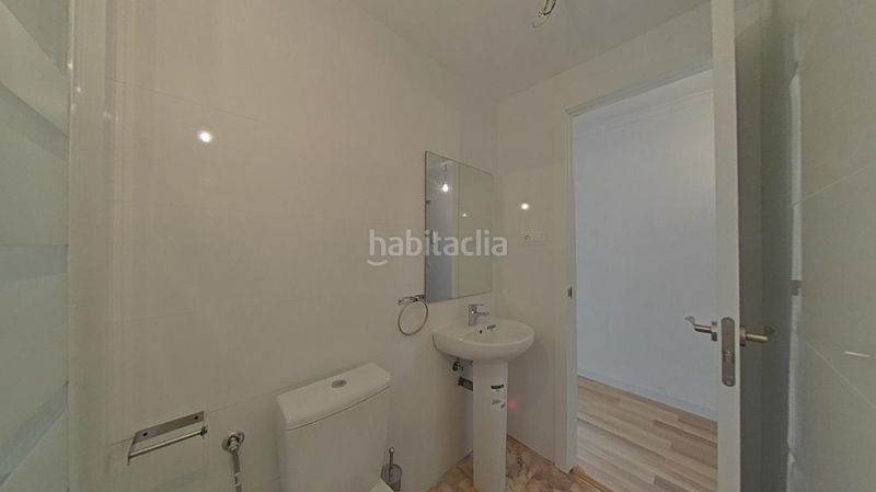 Foto 02ce8760-9cc7-4d93-bfac-84f2f6249d3e. Pis a Sistrells Badalona