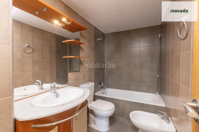 Foto 5dd9f5d7-86f9-48c5-8658-e748c346af50. Casa adossada amb aparcament a Belicena Vegas del Genil