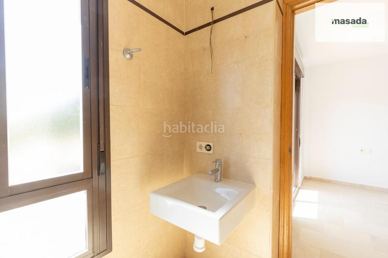 Foto c529eb94-df43-46ff-832e-9b90fc456f86. Casa adossada amb aparcament a Belicena Vegas del Genil