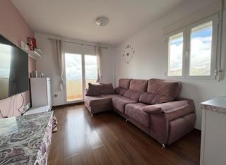 Appartement  Calle de la iglesia 19. Descubre tu nuevo hogar en gevéjar piso acogedor con vistas espe