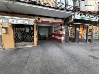Aparcament cotxe a Calle maestro lecuona 5. Oportunidad única! parking en granada  aprovecha esta magnífica