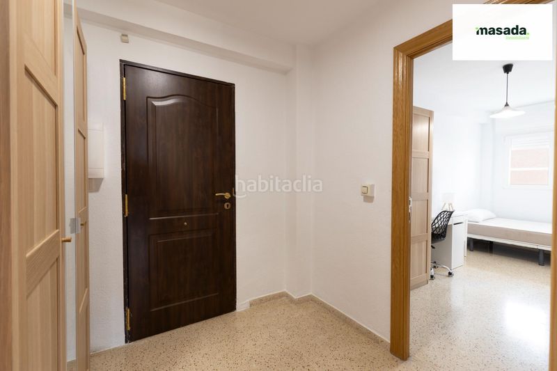Foto a78f4ea1-39a9-4ac8-8ba3-f1dc9519f048. Pis a calle alejandro dumas 7 a Cartuja Granada