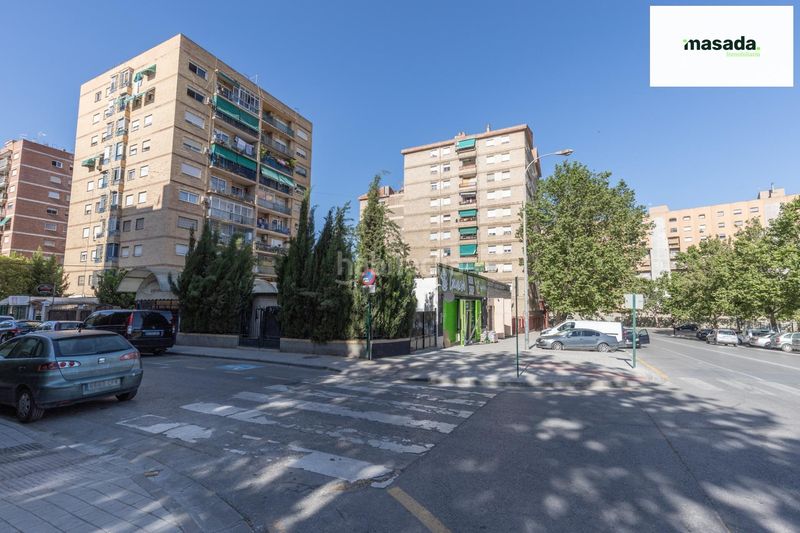 Foto ab6eb486-6122-4666-93d1-eec5ebc6ac6b. Pis a calle alejandro dumas 7 a Cartuja Granada