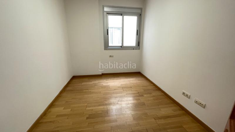 Foto 2ce0ff22-c5d9-4e85-8916-ab1014e0d292. Pis amb calefacció aparcament a Centre Castelldefels