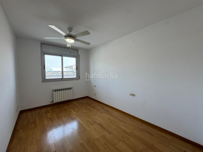 Foto 6677187d-55e9-424f-8aad-196c846fc02c. Pis amb calefacció aparcament a Centre Castelldefels