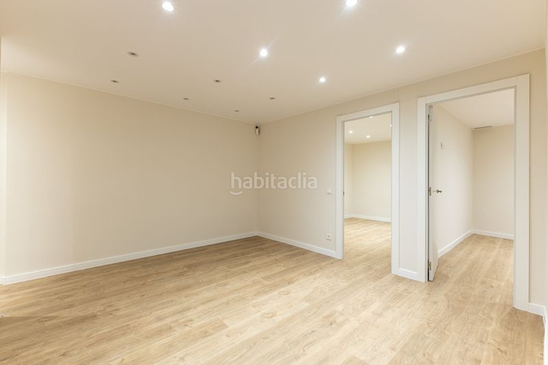 Foto c020a6d6-1eb1-4ac3-9d06-909978de5714. Pis a Carmel Barcelona