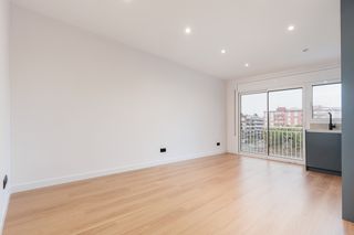 Appartement  Carrer de lluís vives. Ático exterior totalmente reformado a estrenar!