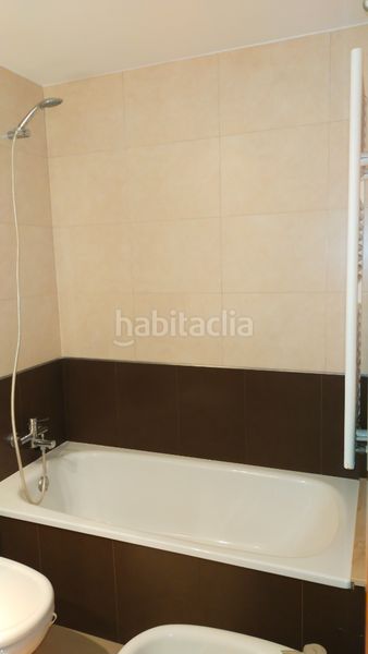 Foto 098fe4dc-8ea8-4ddd-b964-e12e31587b19. Rent flat with heating parking in Eixample Nord Girona