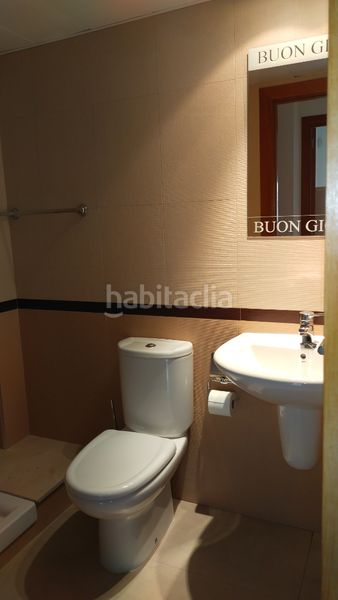 Foto 2f8d257a-0e9b-46f4-89a7-deb24781ae3d. Rent flat with heating parking in Eixample Nord Girona