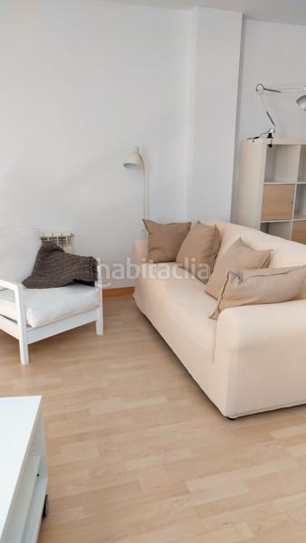 Foto 8a37baed-3686-4067-9736-d7faea941fd4. Alquiler piso en carrer de josep tharrats 73ac piso en Girona