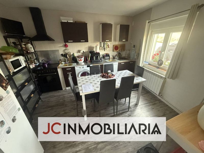 Foto 711dccfd-a8fd-41f8-9b70-e96feb768525. Casa amb calefacció a Villacid de Campos