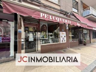 Traspàs Local Comercial  Marqués del duero. Peluquería en traspaso en calle marqués del duero, 1