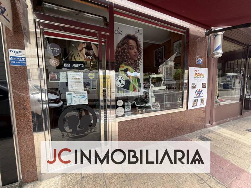 Foto 15724134-2055-4fe5-ac0e-db9c3257deeb. Traspaso local comercial peluquería en traspaso en calle marqués del duero, 1 en Valladolid