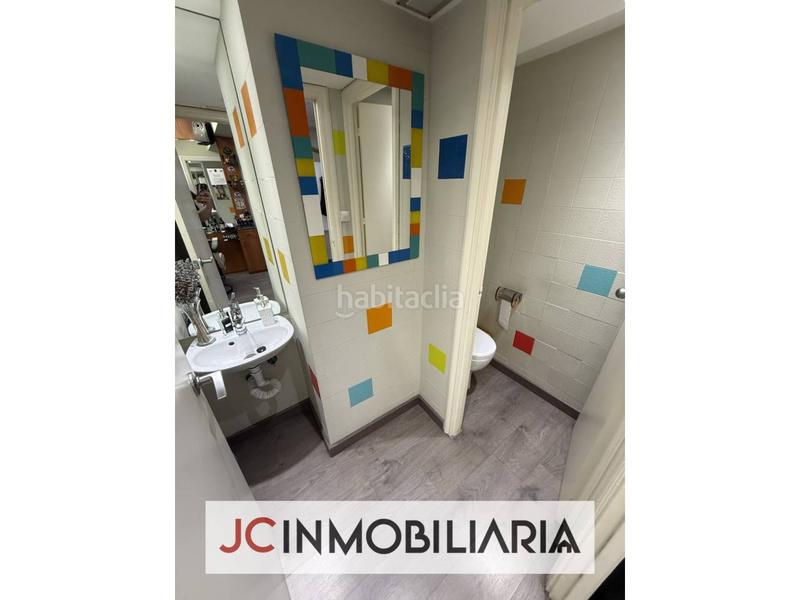 Foto 6b46a97f-ac90-4c35-9160-8fdd8a9fbd57. Traspaso local comercial peluquería en traspaso en calle marqués del duero, 1 en Valladolid