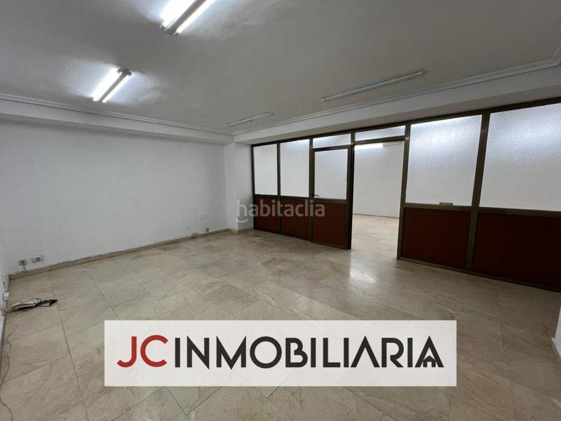 Foto 96b0cdd5-47c9-4efa-801c-9fcc6feefe60. Lloguer local comercial a pasaje de la marquesina 14 a Valladolid