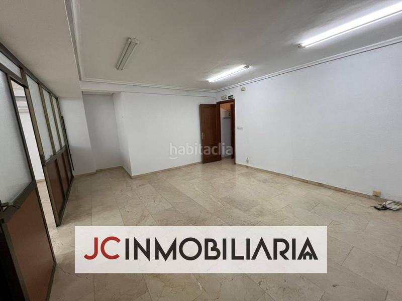 Foto e3fc5ca1-9da1-4f88-9c29-0e205a827e1c. Lloguer local comercial a pasaje de la marquesina 14 a Valladolid