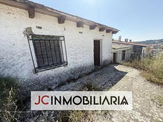 Masia  Carracaño. Espectacular bodega en san miguel del arroyo en perfecto estado.