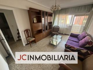 Pis a Arca real 22. Estupendo piso en muy buenas condiciones en la calle arca real,
