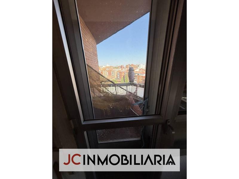 Foto 143216dc-e5b8-4ae5-9027-9975ace981c0. Flat with heating parking in Centro Valladolid