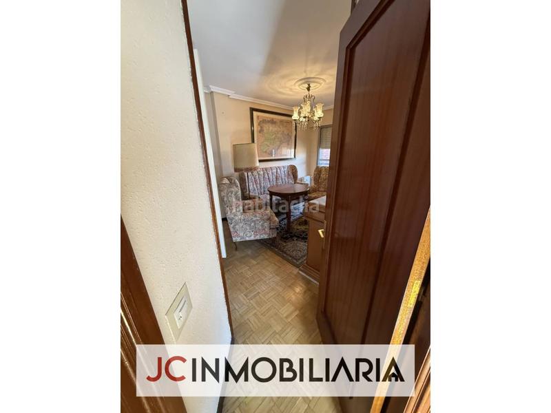 Foto 3af738d7-60d8-49dd-8d15-6eca7c1f51fa. Flat with heating parking in Centro Valladolid