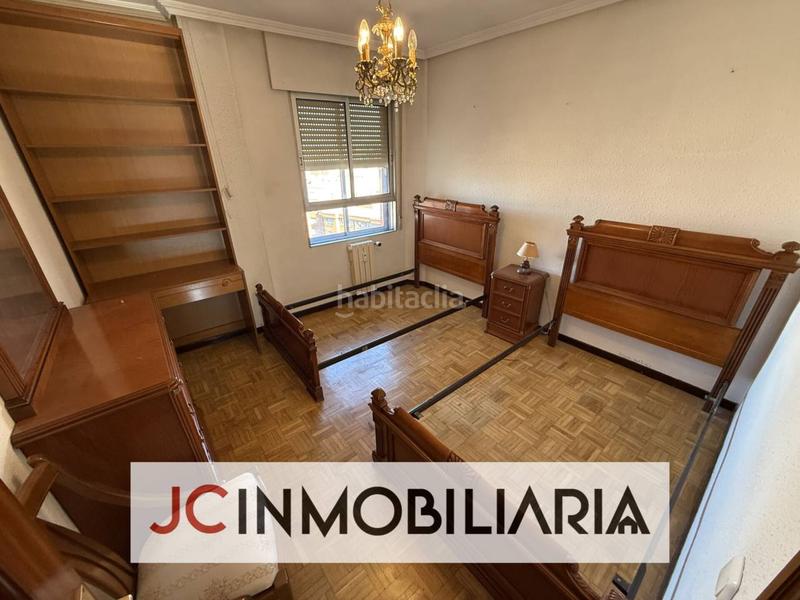 Foto de967146-74e1-4ee9-9162-127cee0ebdc7. Flat with heating parking in Centro Valladolid