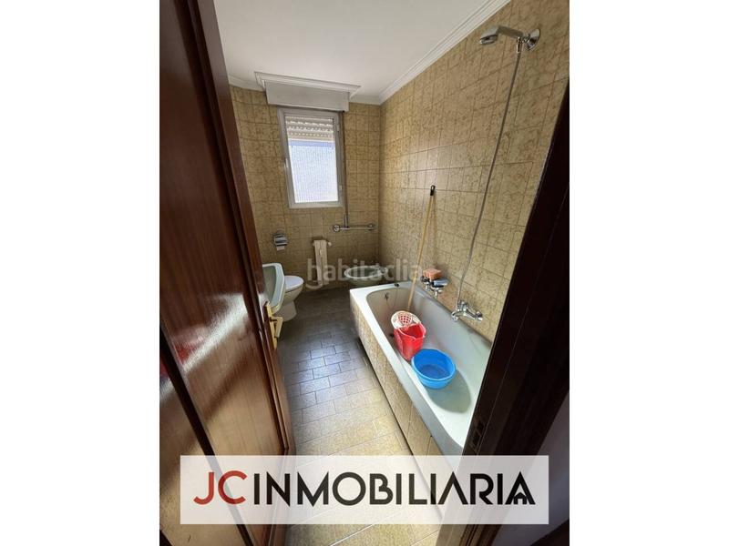 Foto ea28c039-8b42-487b-880b-5f7b283c6599. Flat with heating parking in Centro Valladolid