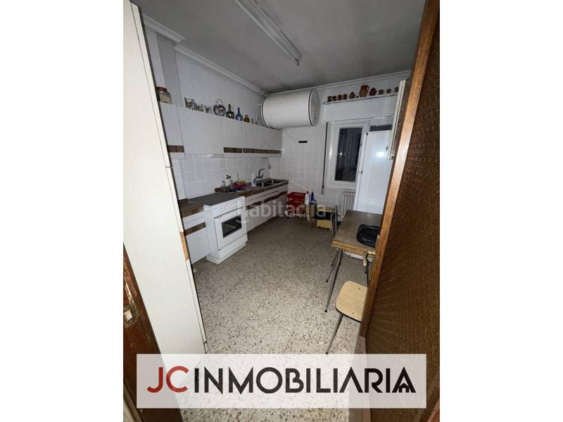 Foto 44789210-2c61-4f48-8b8c-688fbbe4bcca. Pis amb calefacció aparcament a Campo de la Juventud Palencia