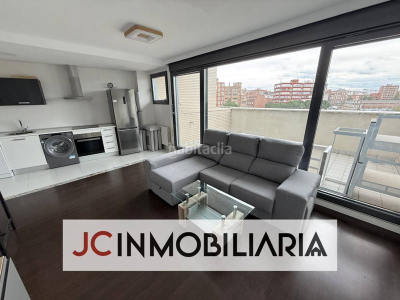 Foto 3a0bbc48-ad7e-4f89-a3aa-ad493c9584a9. Pis amb calefacció aparcament a Caño Argales Valladolid