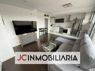 Pis  Panaderos. Precioso ático con terraza y garaje en la calle panaderos.