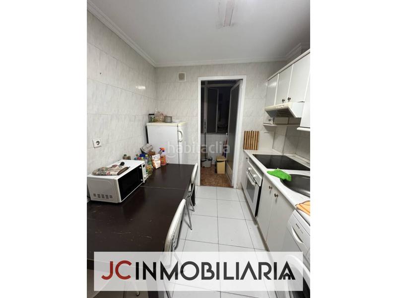 Foto 3947d7bb-f69f-467a-900e-37e34bdaa516. Pis amb calefacció a Campo Grande Valladolid