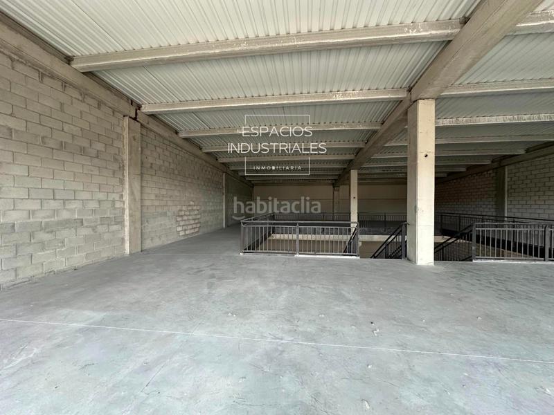 Foto 70c7dfa5-e3cf-4bab-8afa-0c8d5efa943d. Alquiler nave industrial se alquila nave industrial gran visibilidad! en Ciempozuelos
