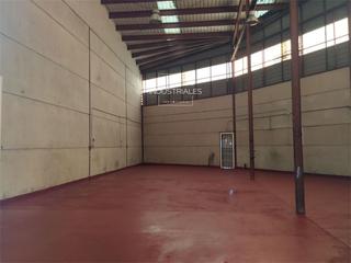 Nave industrial en Altos del Olivar-El Caracol. Se vende nave industrial en rentabilidad  en valdemoro