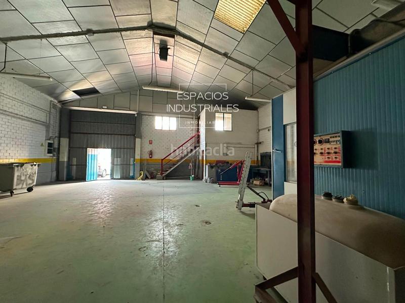 Foto 28dba575-604e-4d3b-83de-c23d5defaaff. Industrial building in Altos del Olivar-El Caracol Valdemoro