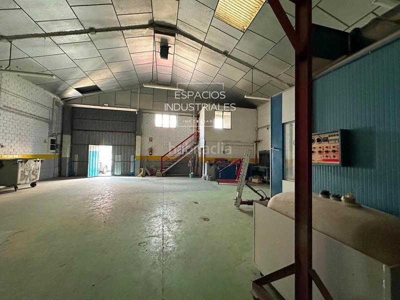 Foto b78bbcfc-346f-4edb-a45a-430029bf4ce8. Industrial building in Altos del Olivar-El Caracol Valdemoro