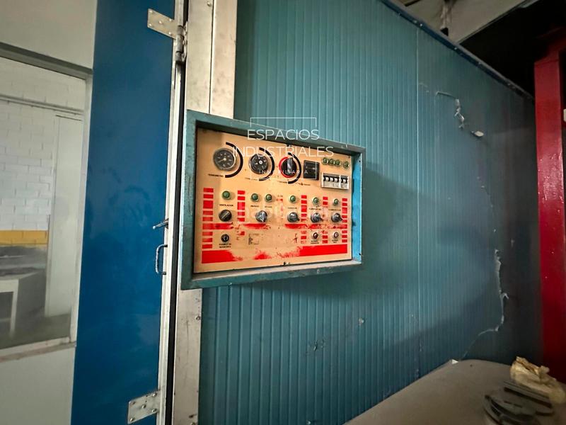 Foto eca8cb06-25f9-44c2-a376-0eaab106303b. Industrial building in Altos del Olivar-El Caracol Valdemoro