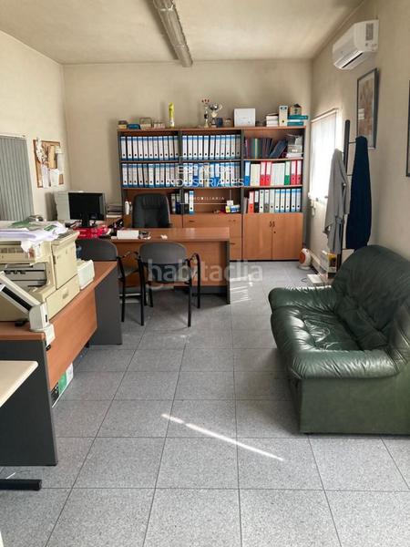 Foto 024370fc-44a1-4162-955c-ab5ff677e802. Nave industrial se vende nave industrial en Virgen del Rosario Torrejón de Ardoz