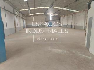 Location Bâtiment à usage industriel à Zona Industrial. Se alquila nave industrial en arganda del rey poligono finanzaut