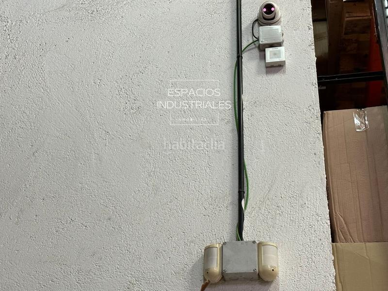 Foto 461c8903-fc14-4e43-abcd-88ab7548d23d. Capannone industriale in Moraleja de Enmedio