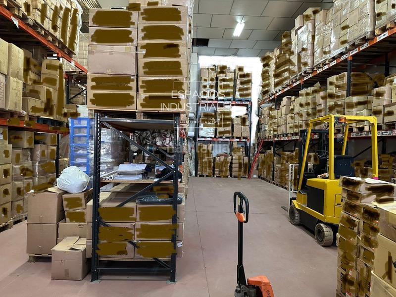 Foto e40362db-fdad-48bf-9b89-604bc7731c50. Capannone industriale in Moraleja de Enmedio