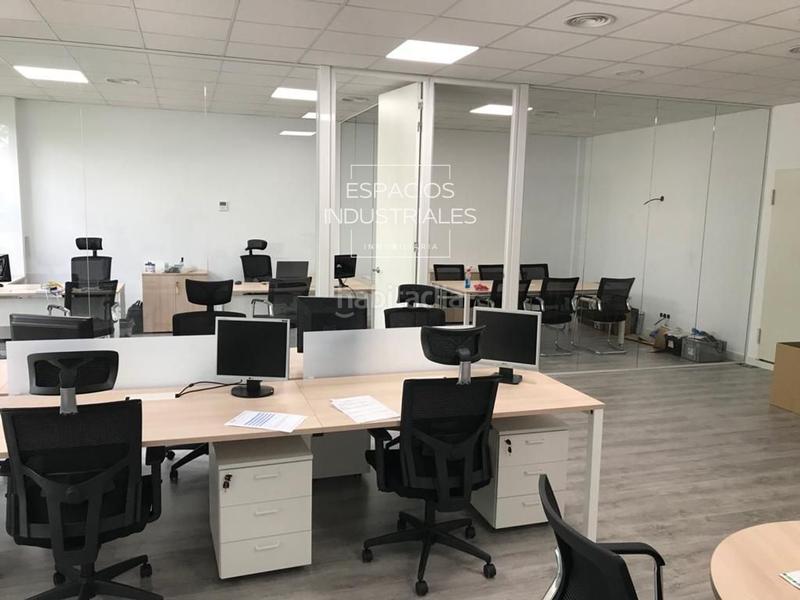 Foto 5666cf7f-0af6-4e9a-b4b9-fc5e93b4e00b. Nave industrial se vende en rentabilidad nave industrial en Getafe